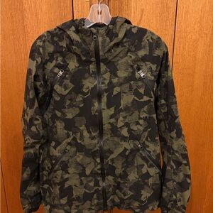 Lululemon Athletica Green Camouflage Jacket